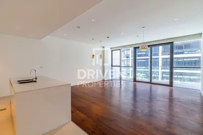 Unique Layout | Upgraded Unit | Ready to Move in