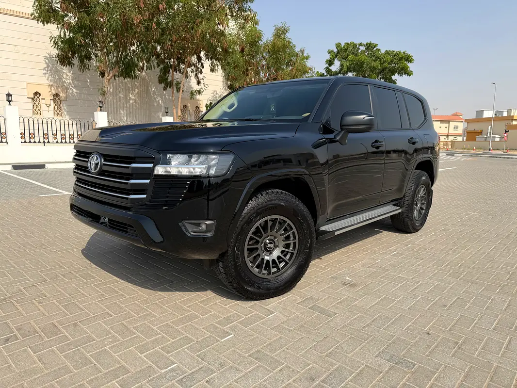 Toyota Land Cruiser 2026 — photo 1 of 18