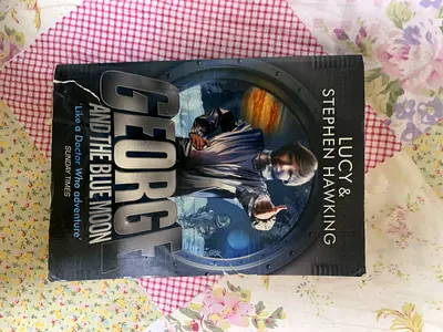 George and the Blue Moon by Lucy  Stephen Hawking (Paperback)