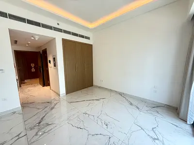 ALL NEW STUDIO APARTMENT WITH HUGE LIVING SPACE