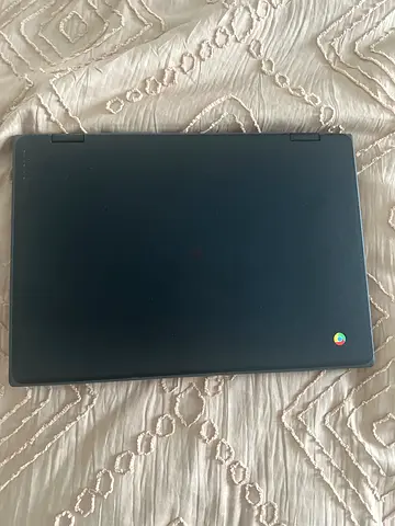 Lenevo 500e with pen