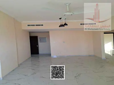 من المالك مباشربناية سكنى تجارى زاوية شارعين بمنطقة الجرف الصناعية 3(16)خلف السوق الصينى مساحة6728قدم تصريحG+6الدخل المتوقع مليون و470مطلوب15مليون....