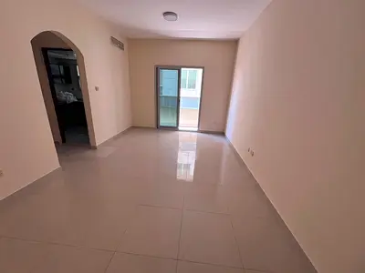 Family accommodation - Balcony with excellent views - Comfortable layout - Central air conditioning - Free maintenance - Fully lit apartment