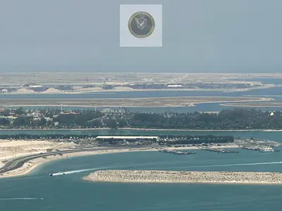 شقة 3 غرف للإيجار السنوي في الممزر إمارة الشارقة جيم ومسبح مجانى العاب اطفال بلكونه اطلاله بحريه خزائن بالحائط مساحات واسعه تشطيبات حديثه