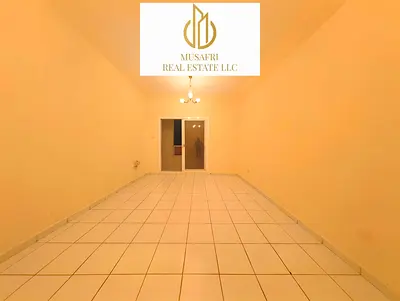 WITH OUT PREMIUM PRICE OFFER ! PRIME LOCATION! FAMILY BUILDING !