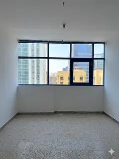 Room Available on Hamdan Street – All Bills Included