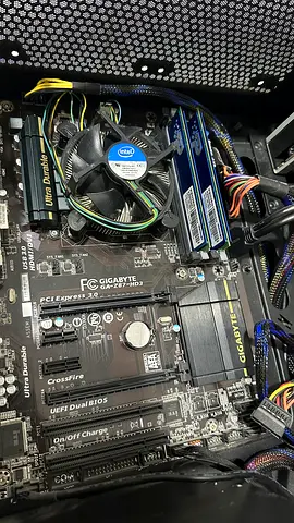 Budget gaming PC for 500 aed