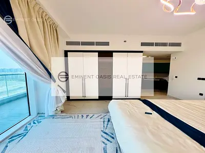 Spacious | Private Pool | Floor To Ceiling Windows