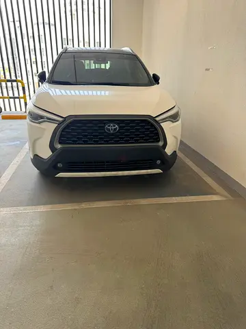 Toyota Corolla Cross GLI Hybrid 2023 GCC Specs