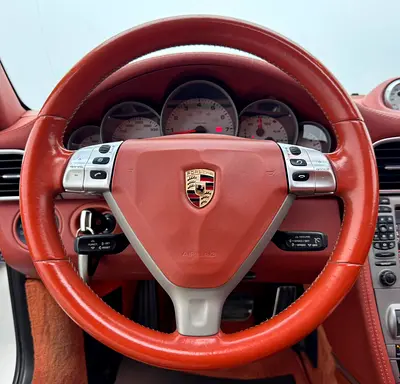 صورة 8 لـ 2006 Porsche 911