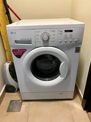 LG Front Load Washing Machine - 7kg, Good Working Condition