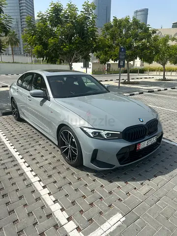 BMW 3-Series 330i 2023 GCC Specs - Pristine Condition