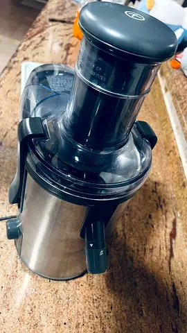 Kenwood Juice Extractor - 700W, Good Condition