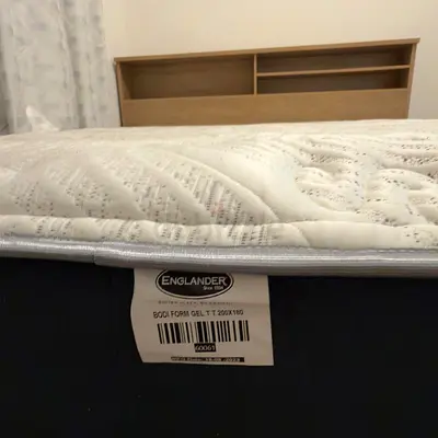 Englander double mattress (from THE MATRRESS STORE) with wooden headboard - good condition