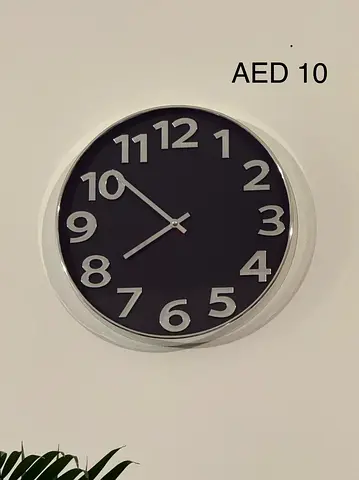 Simple Black Wall Clock - Working, AED 10