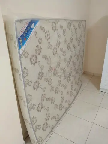 Queen size mattress 150x190cm.  Same day delivery available