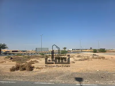 : منطقة تلال – موقع استراتيجي ومميز جداً على شارع بعرض 24 متر  📐 التفاصيل: ▪️ قطعة أرض تجارية بمساحة 5,382 قدم مربع ▪️ تصريح بناء: أرضي + 3 طوابق ▪️ تملك حر لجميع الجنسيات