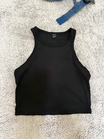 Black Crop Tank Top - Size M