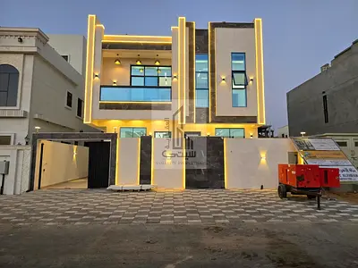 فيلا فاخرة للبيع في منطقة مميزة بعجمان