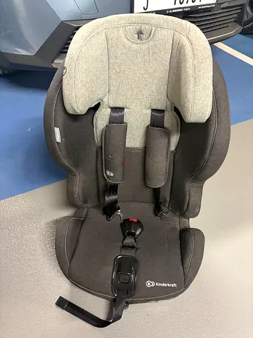 Kinderkraft Convertible Car Seat - Good Condition