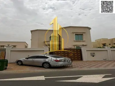 🏡 فيلا للإيجار – منطقة الرقايب فيلا بمساحات واسعة وموقع مميز، تتكون من:  ▪️ 5 غرف نوم  ▪️ مجلس  ▪️ صالة  ▪️ غرفة خادمة  ▪️ غرفة غسيل  ▪️ حوش واسع