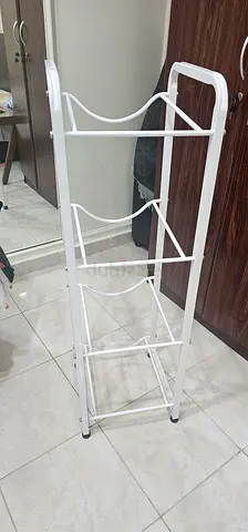 Water can holder
