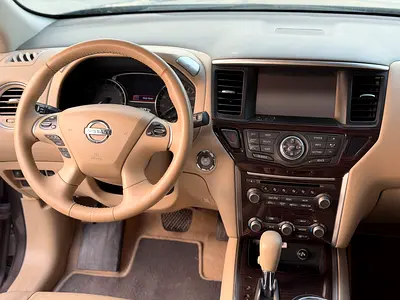 2015 Nissan PATHFINDER 照片 15