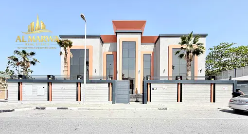 Spacious & Bright Coner Unit | 6-Master BedRoom close Majlis Big Hall with Beasment Villa
