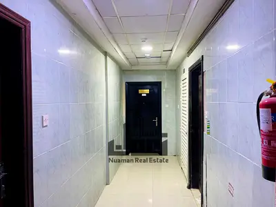2 للبيع بناية استثمارية في الشارقة – منطقة النباعة (حي الشرق) 📍 موقع مميز جداً ✅ زاوية على شارعين مساحه الارض 3,210 قدم