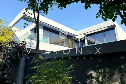Stylish Living | Townhouse with Space | Smart Investment