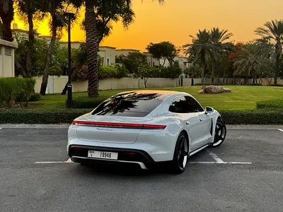 2021 Porsche TAYCAN 照片 5