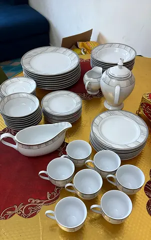 60 pcs dinner and tea set