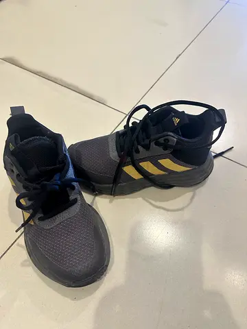 Kids shoes
