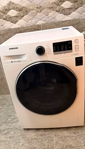 Samsung washing machine with drying  8kg