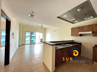 higher floor , vacant soon , open kitchen