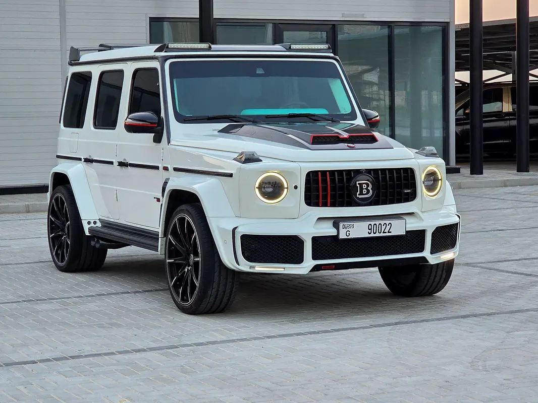 Mercedes-Benz G-Class 2019 — photo 1 of 13