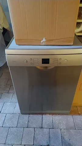 Used freestanding stainless steel dishwasher - good working condition