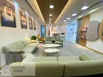 FULLY FITTED | PRIME LOCATION | AVAILABE