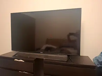 55 Hisense LED Backlit Smart TV in very good working condition but without remote