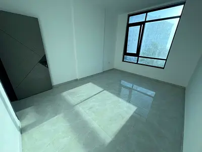 First occupancy - Central air conditioning - High-end finishes - Spacious - Open view - New building - Ajman Corniche, easy access to Dubai and Sharja