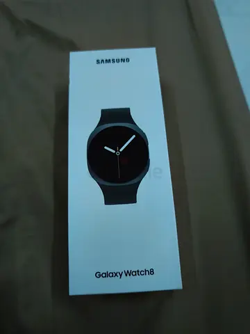 Samsung Galaxy Watch8 - (Midnight Black)