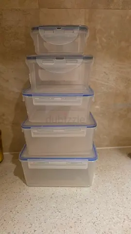 Set of 5 Clear Food Storage Containers with Snap Lids