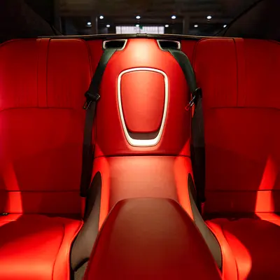 2017 Aston Martin DB11 照片 15