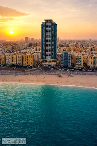 SPACIOUS 2BHK FLATS FOR RENT IN AL SHAALI TOWER, AJMAN CORNICHE, DIRECT FROM THE OWNER ( NO COMMISSION)