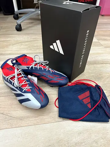 Adidas Predator roteiro Limited Edition Football Boots - Size (44) - Like New