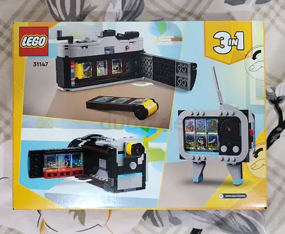 LEGO 31147 3-in-1 Retro TV  Camera Set (brand new in box)
