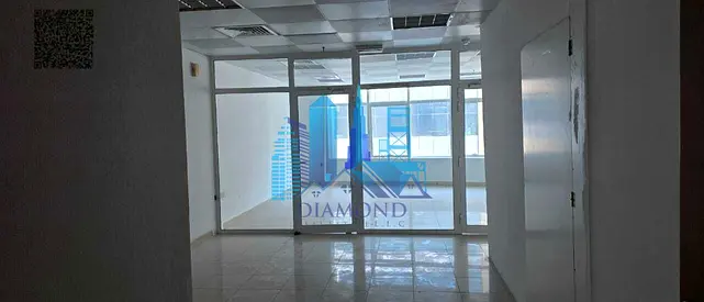 LUXURY OFFICE MEDIUM SIZE WITH PARTETION FOR RENT IN HORIZON TOWERS