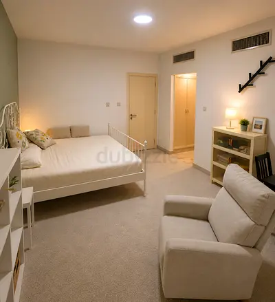 MASTER BEDROOM AVAILABLE FOR RENT IN TCA