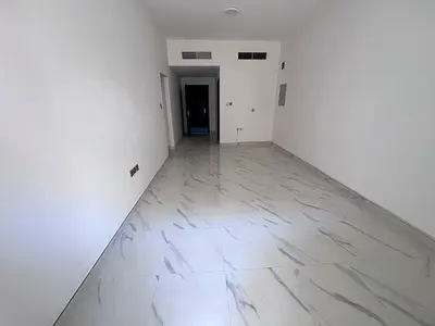 تاني ساكن _شهر فري _موقع مميز _مساحات كبيره _غرفه ماستر _بلكونه _تكييف مركزي _موقع مميز
