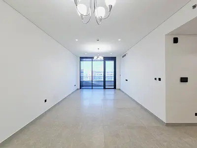 HUGE 2BR + STORAGE + LAUNDRY | GYM POOL PARKING | KIDS PLAY AREA | NEARBY METRO